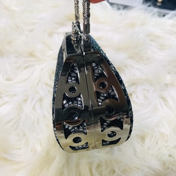 Gently Used Evening Purse - Picture 4 of 5